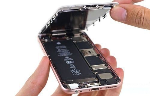 Apple iPhone 屏幕、电池维修多少钱？